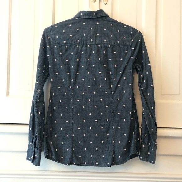 J. Crew “The Perfect Shirt” Chambray Button Down - Picture 6 of 8